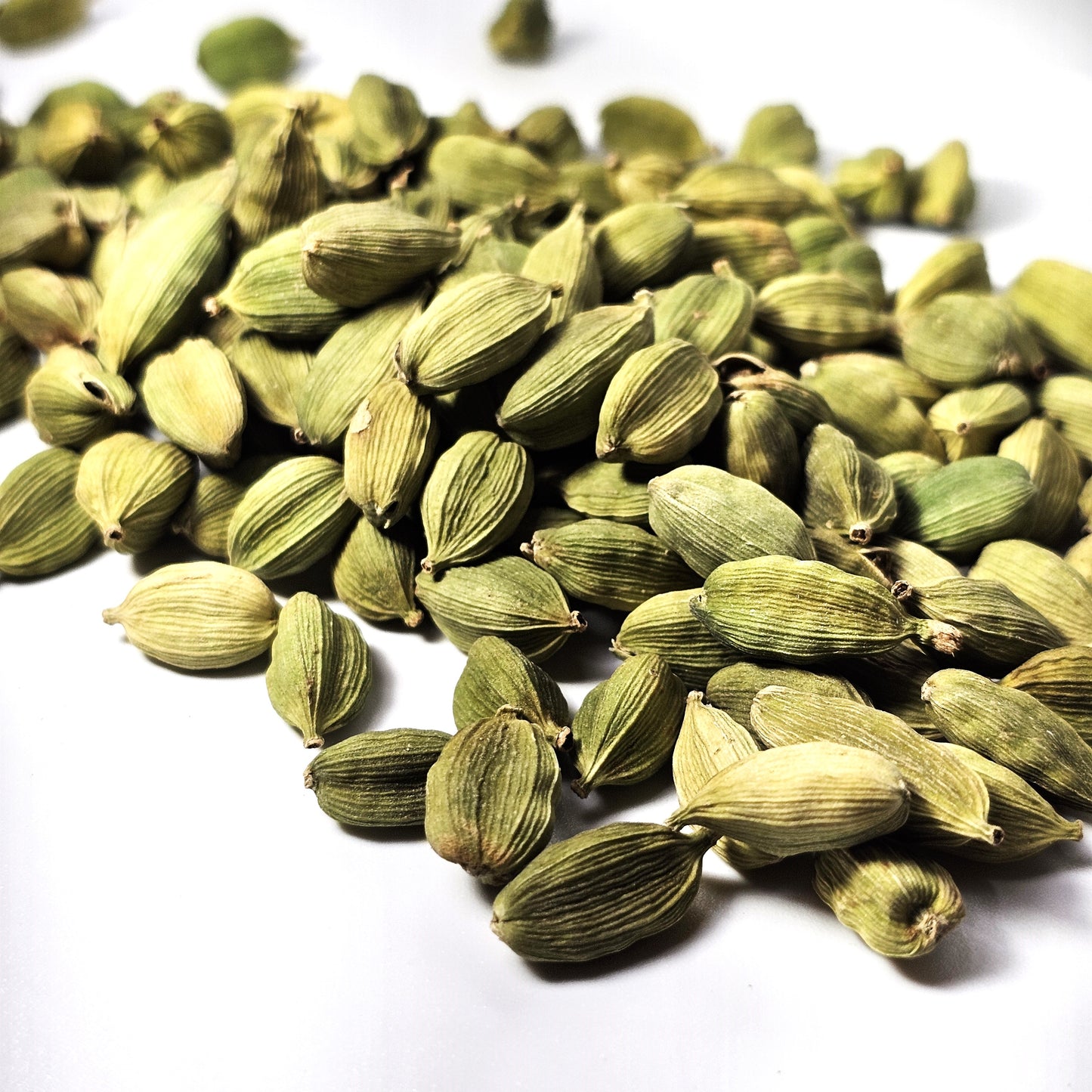 Cardamom (9MM)